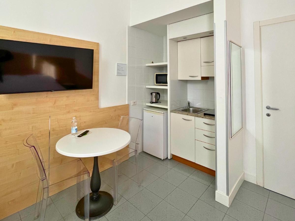 Navigli Suites Milão Exterior foto